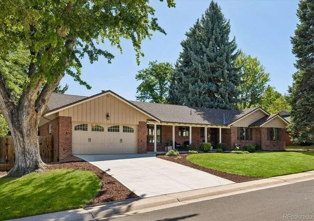 Photo 2 of Single family home for sale at 3196 S Saint Paul St, Denver, CO 80210 | MLS# 3913866 | Listing updated on 2026-09-15