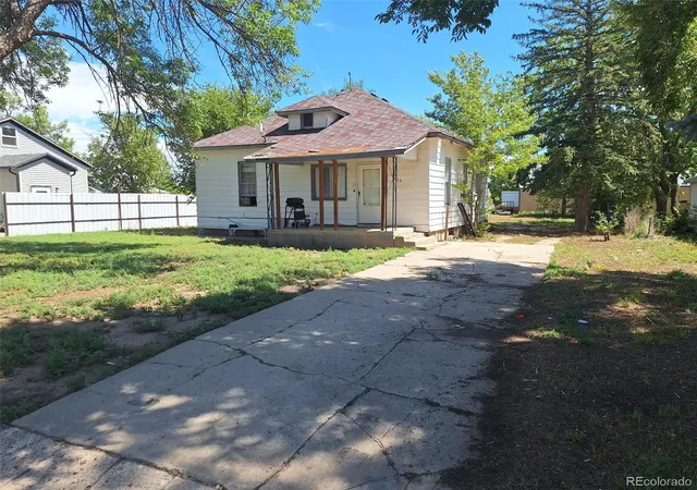 Photo 1 of Single family home for sale at 324 9th Street, Burlington, CO 80807 | MLS# 1675761 | Listing updated on 2026-09-14