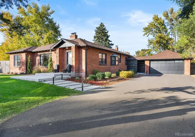 Photo 2 of Single family home for sale at 1600 Balsam St, Lakewood, CO 80214 | MLS# 9520217 | Listing updated on 2026-10-25