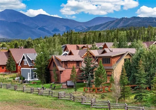 Photo 2 of Single family home for sale at 46 Meadow Trl, Fraser, CO 80442 | MLS# 2160066 | Listing updated on 2026-09-15