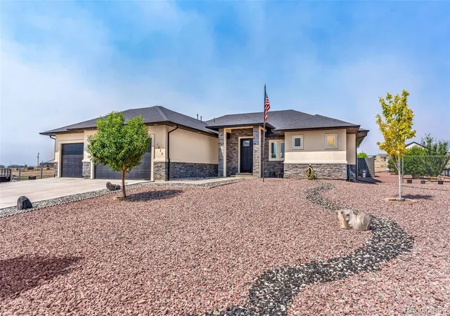 Photo 1 of Single family home for sale at 1673 N Calle Rosa Dr, Pueblo, CO 81007 | MLS# 7669218 | Listing updated on 2026-09-15