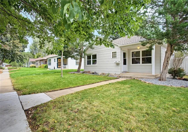 Photo 3 of Single family home for sale at 2427 N Royer St, Colorado Springs, CO 80907 | MLS# 4327705 | Listing updated on 2026-09-15