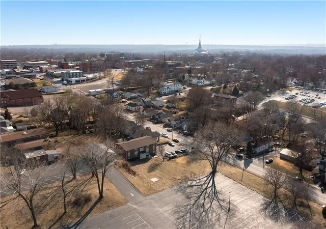 Multi family home for sale at 525 N Osage St, Independence, MO 64050 | MLS# 2450676