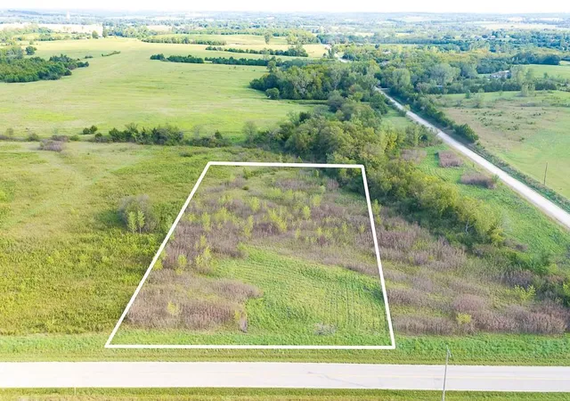 Photo 1 of Land for sale at Lot 8 62nd St, Meriden, KS 66512 | MLS# 2533874 | Listing updated on 2026-09-15
