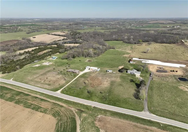 Photo 3 of Single family home for sale at 16468 K 16 Hwy, Oskaloosa, KS 66066 | MLS# 2539206 | Listing updated on 2026-10-13