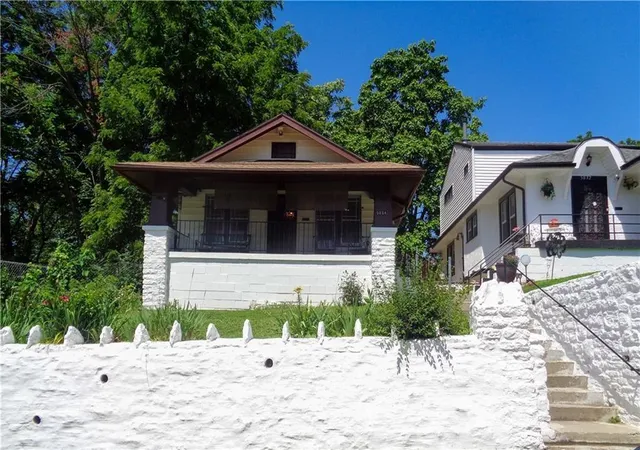 Photo 3 of Single family home for sale at 5034 Agnes Ave, Kansas City, MO 64130 | MLS# 2557973 | Listing updated on 2026-09-14