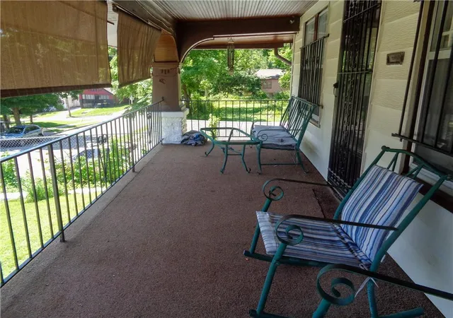 Photo 4 of Single family home for sale at 5034 Agnes Ave, Kansas City, MO 64130 | MLS# 2557973 | Listing updated on 2026-09-14