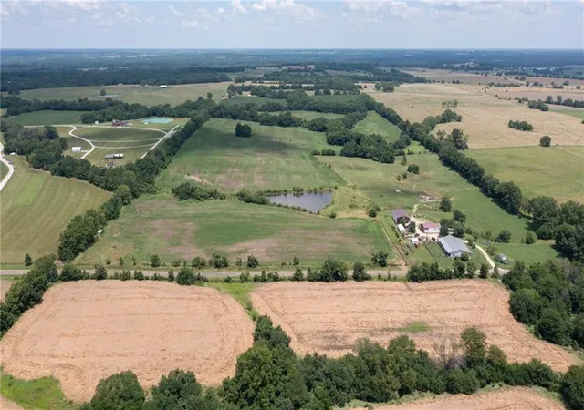 Photo 4 of Sale Pending at Tbd NW Mm Hwy, Urich, MO 64788 | MLS# 2561800 | Listing updated on 2026-10-04