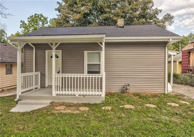 Single family home for sale at 1810 S Maywood Ave, Independence, MO 64053 | MLS# 2569504