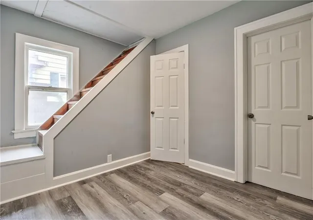 Photo 4 of Single family home for sale at 1810 S Maywood Ave, Independence, MO 64053 | MLS# 2569504 | Listing updated on 2026-09-15