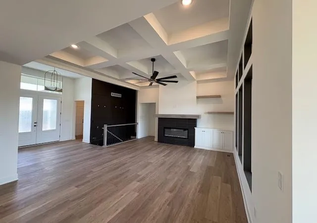 Photo 3 of Sale Pending at 4733 Nw Sienna Rdg, Riverside, MO 64150 | MLS# 2575754 | Listing updated on 2026-09-11