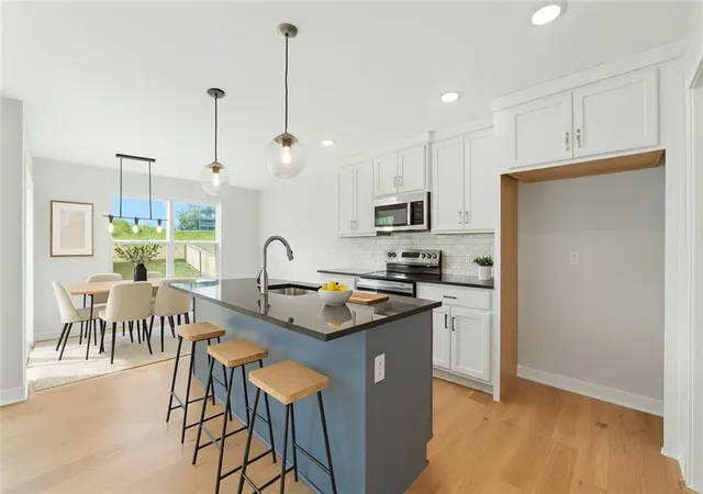 Photo 2 of Single family home for sale at 4805 Sw 6th Terrace, Blue Springs, MO 64014 | MLS# 2576784 | Listing updated on 2026-09-15