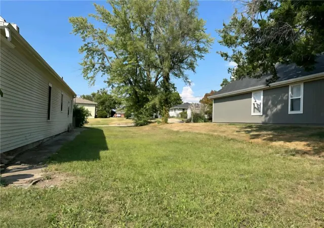 Photo 1 of Land for sale at 2403 Lafayette St, St Joseph, MO 64507 | MLS# 2577292 | Listing updated on 2026-09-10