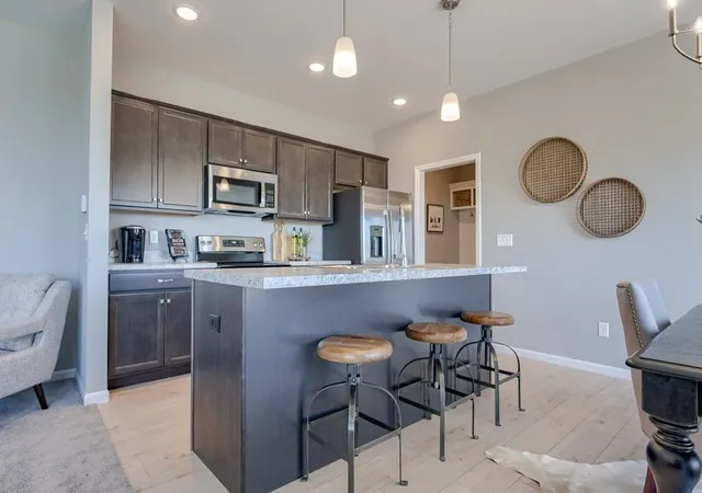 Photo 2 of Sale Pending at 121 Nw Mulberry Ct, Blue Springs, MO 64014 | MLS# 2581738 | Listing updated on 2026-09-12