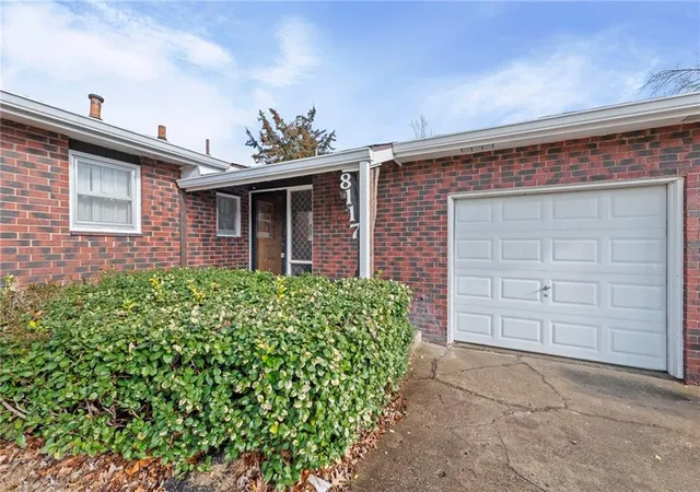 Photo 3 of Single family home for sale at 8117 Manning Ave, Raytown, MO 64138 | MLS# 2586520 | Listing updated on 2026-09-10