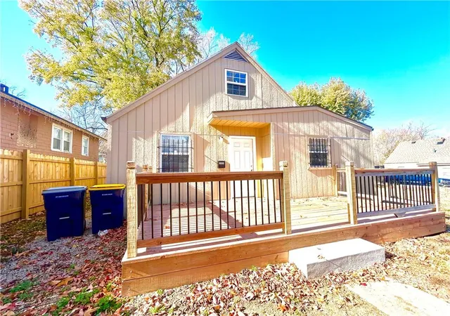 Photo 1 of Single family home for sale at 3400 Cypress St, Kansas City, MO 64128 | MLS# 2587253 | Listing updated on 2026-09-14