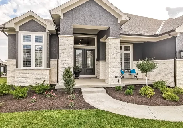 Photo 2 of Single family home for sale at 5807 N Lucerne Ave, Kansas City, MO 64151 | MLS# 2591112 | Listing updated on 2026-09-14