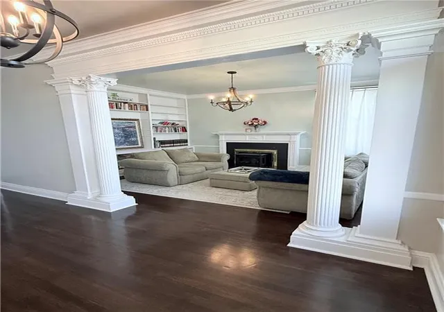 Photo 3 of Single family home for sale at 1920 Clay St, St Joseph, MO 64501 | MLS# 2596052 | Listing updated on 2026-09-13