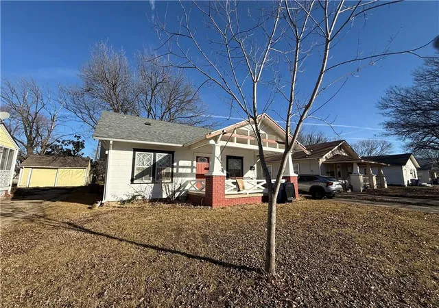 Photo 1 of Single family home for sale at 1314 W 5th Street, Coffeyville, KS 67337 | MLS# 2596158 | Listing updated on 2026-09-15
