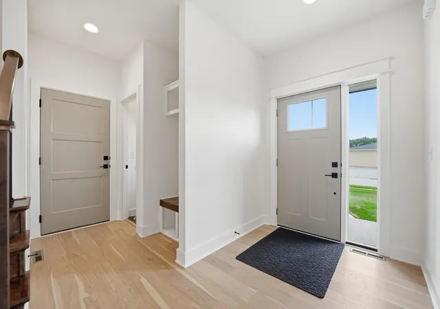 Photo 3 of Single family home for sale at 8415 Nw 90th Street, Kansas City, MO 64153 | MLS# 2598947 | Listing updated on 2026-09-14