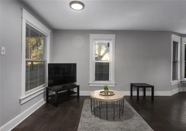 Photo 3 of Single family home for sale at 1707 W 44th Street, Kansas City, MO 64111 | MLS# 2599205 | Listing updated on 2026-09-15