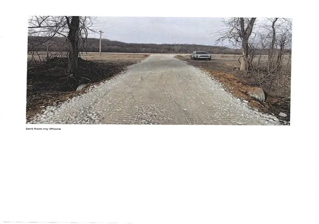 Land for sale at 00000 Lot#2 246th St, Tonganoxie, KS 66086 | MLS# 2605423