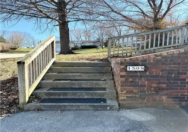 Photo 2 of Single family home for sale at 1508 Hale Ave, Platte City, MO 64079 | MLS# 2606155 | Listing updated on 2026-09-10