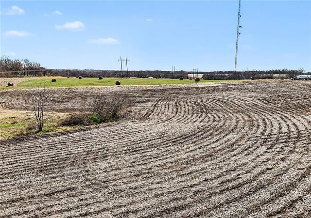 Photo 4 of Land for sale at 6606 West Hwy, Smithville, MO 64089 | MLS# 2606830 | Listing updated on 2026-09-11