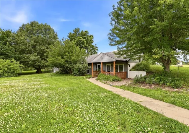 Photo 3 of Single family home for sale at 1641 NW 100 Road, Kingsville, MO 64061 | MLS# 2606920 | Listing updated on 2026-10-03