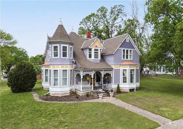 Photo 3 of Single family home for sale at 303 N 8th Street, Fredonia, KS 66736 | MLS# 2607640 | Listing updated on 2026-09-11