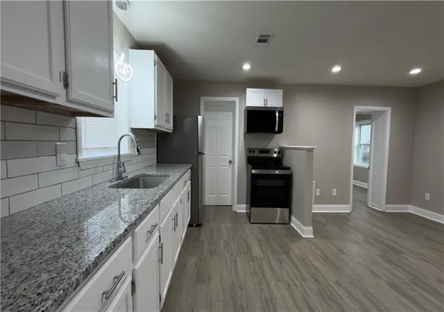 Photo 4 of Single family home for sale at 5610 Miami Ave, Kansas City, KS 66106 | MLS# 2608956 | Listing updated on 2026-09-21