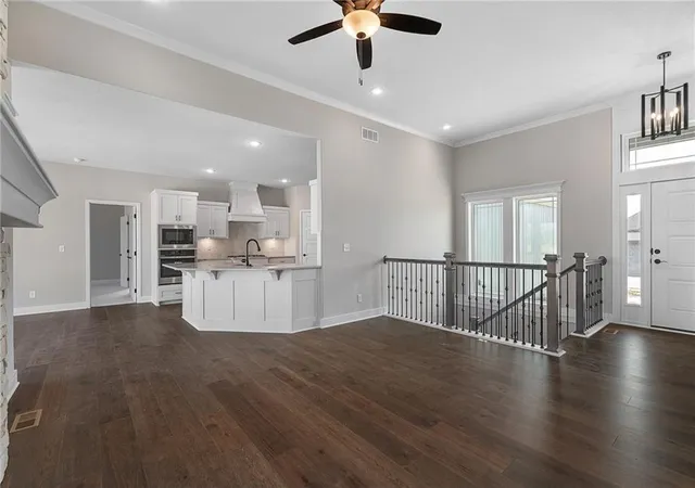 Photo 4 of Single family home for sale at 6930 NE 102nd Street, Kansas City, MO 64156 | MLS# 2609298 | Listing updated on 2026-09-11