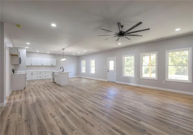 Photo 4 of Sale Pending at 310 NE 51st Road, Warrensburg, MO 64093 | MLS# 2609950 | Listing updated on 2026-09-15