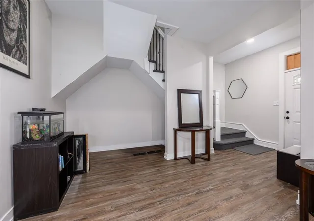 Photo 2 of Single family home for sale at 421 Osage St, Leavenworth, KS 66048 | MLS# 2610533 | Listing updated on 2026-09-15