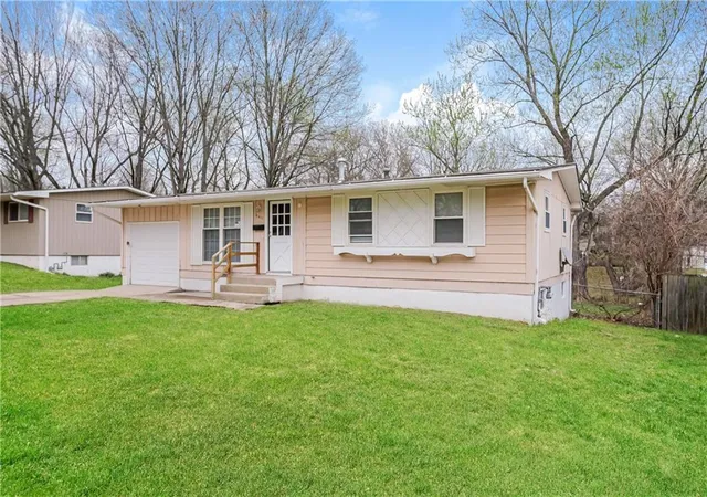 Photo 2 of Single family home for sale at 9411 Farley Ave, Kansas City, MO 64138 | MLS# 2611857 | Listing updated on 2026-09-11