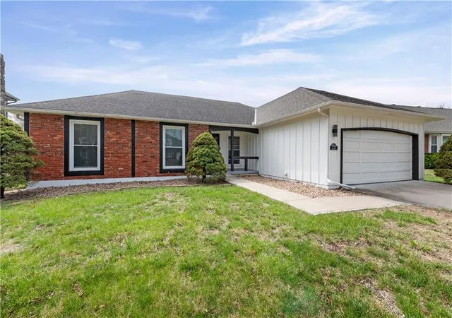 Photo 3 of Single family home for sale at 9912 Knox Dr, Overland Park, KS 66212 | MLS# 2612230 | Listing updated on 2026-09-10