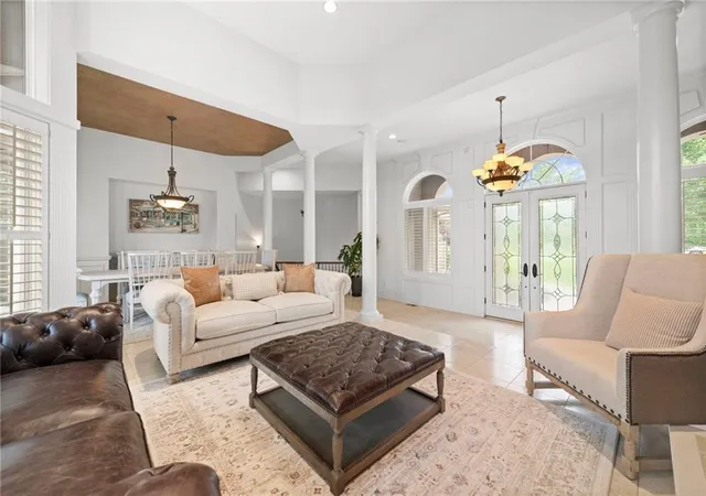 Photo 4 of Single family home for sale at 6930 NW White Pine Cir, Kansas City, MO 64152 | MLS# 2613279 | Listing updated on 2026-09-14