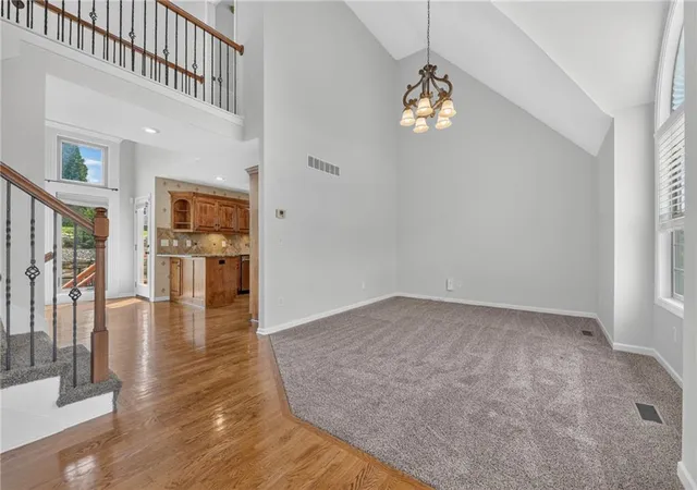 Photo 4 of Single family home for sale at 6719 NW Monticello Ter, Kansas City, MO 64152 | MLS# 2614274 | Listing updated on 2026-09-28