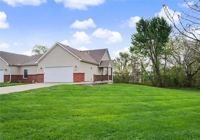 Photo 2 of Sale Pending at 204 Crimson Ave, Baldwin City, KS 66006 | MLS# 2614340 | Listing updated on 2026-09-15