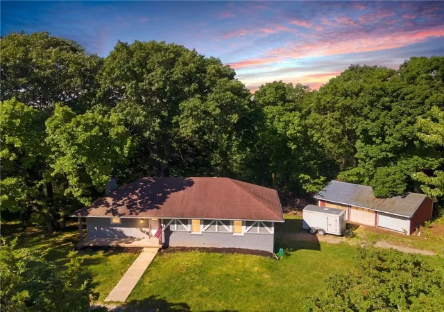 Photo 3 of Single family home for sale at 5977 Se 208th Street, Holt, MO 64048 | MLS# 2615061 | Listing updated on 2026-09-22