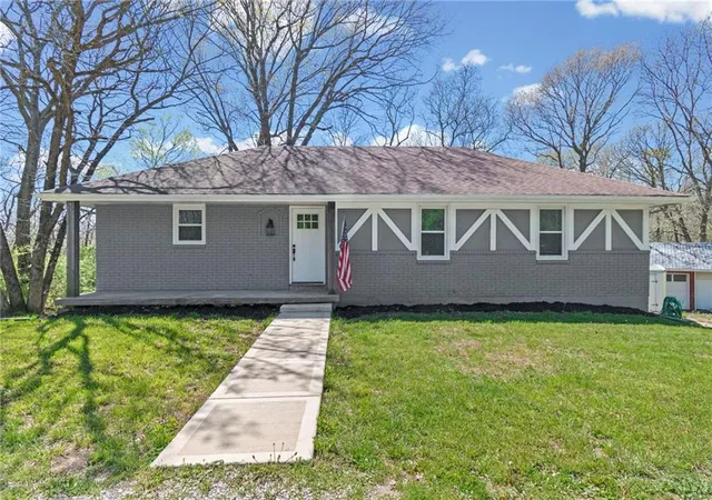 Photo 4 of Single family home for sale at 5977 SE 208th Street, Holt, MO 64048 | MLS# 2615061 | Listing updated on 2026-09-22