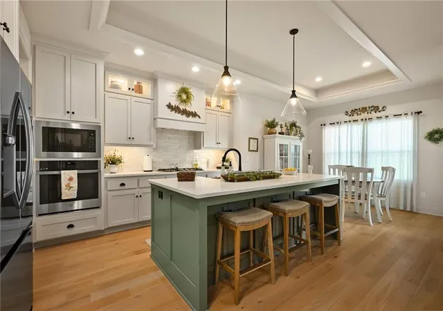 Photo 1 of Single family home for sale at 1814 Woodward Cir, Raymore, MO 64083 | MLS# 2616088 | Listing updated on 2026-09-10