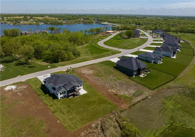 Photo 3 of Single family home for sale at 573 S Shore Dr, Pleasant Hill, MO 64080 | MLS# 2616457 | Listing updated on 2026-09-19
