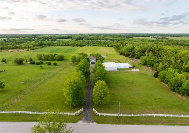 Photo 3 of Single family home for sale at 18200 E 191st Street, Pleasant Hill, MO 64080 | MLS# 2617799 | Listing updated on 2026-09-15