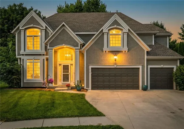 Photo 1 of Single family home for sale at 249 Ne Misty Meadow Dr, Lee's Summit, MO 64064 | MLS# 2618176 | Listing updated on 2026-09-23