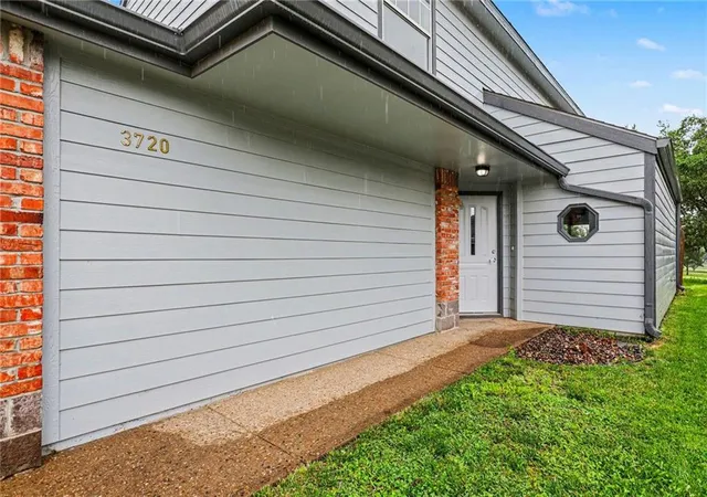 Photo 3 of Single family home for sale at 3720 Hartford Ave, Lawrence, KS 66047 | MLS# 2618190 | Listing updated on 2026-09-15