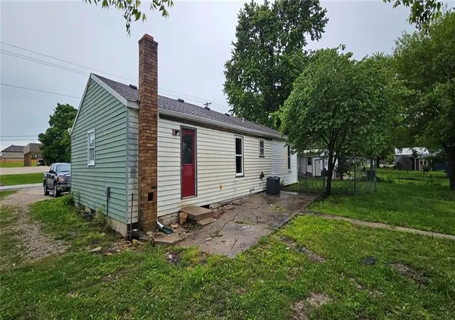 Photo 2 of Single family home for sale at 608 E 10th Street, Holden, MO 64040 | MLS# 2618545 | Listing updated on 2026-10-05