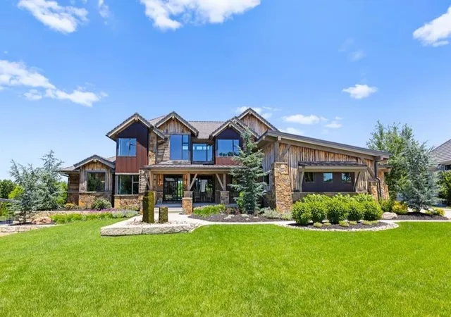 Photo 3 of Mansion for sale at 21205 W 94th Terrace, Lenexa, KS 66220 | MLS# 2619868 | Listing updated on 2026-09-10
