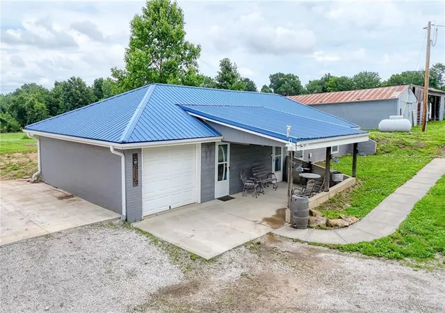 Photo 2 of Single family home for sale at 1679 SW 800 Road, Holden, MO 64040 | MLS# 2620558 | Listing updated on 2026-10-03