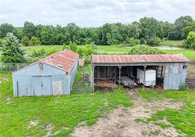 Photo 4 of Single family home for sale at 1679 SW 800 Road, Holden, MO 64040 | MLS# 2620558 | Listing updated on 2026-10-03